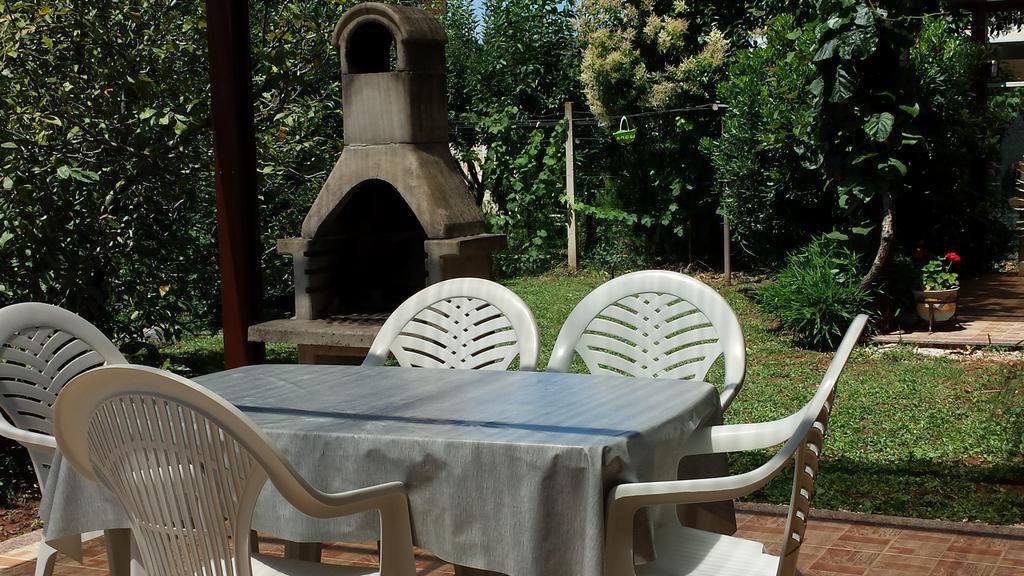 Apartments Lana Umag Bilik gambar