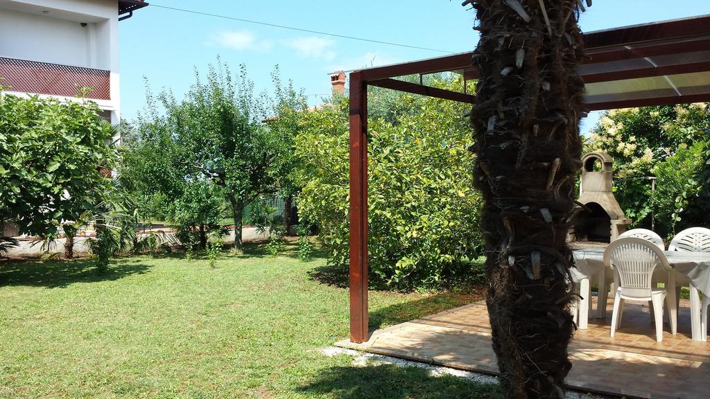 Apartments Lana Umag Bilik gambar