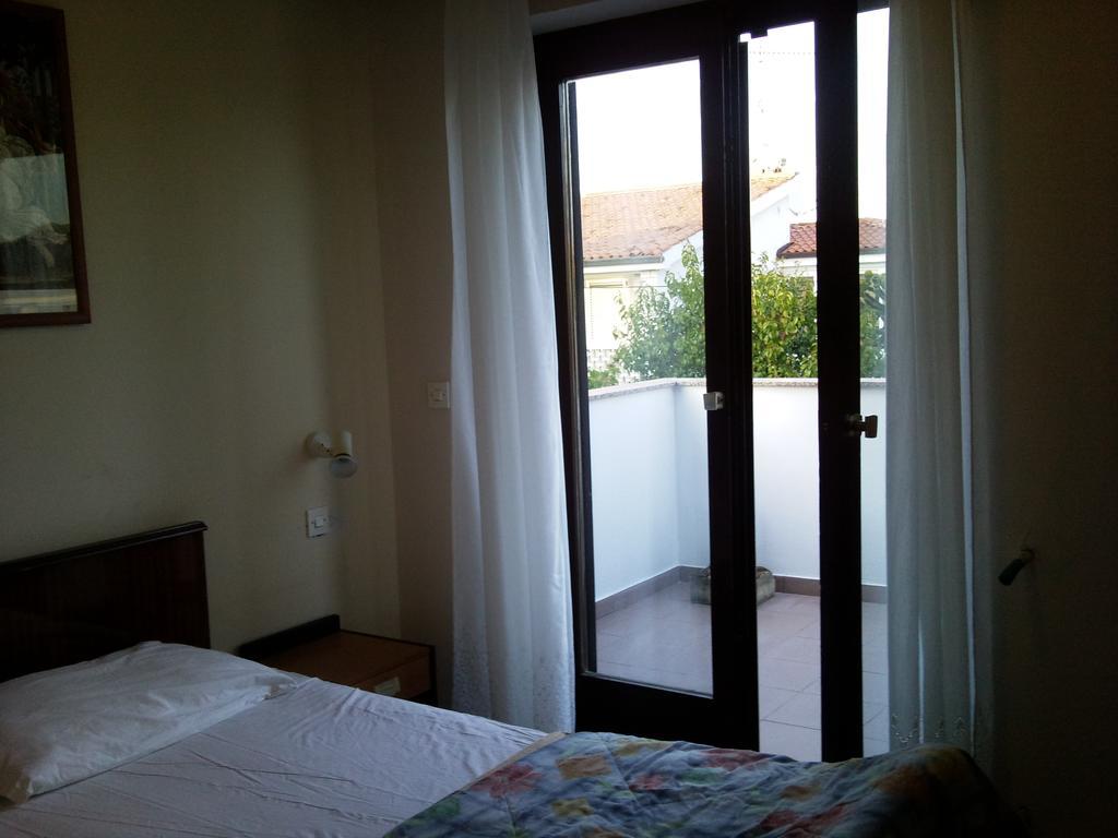 Apartments Lana Umag Bilik gambar