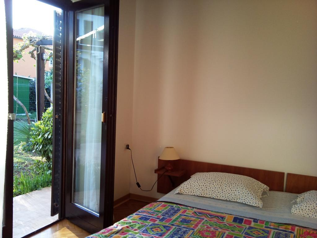 Apartments Lana Umag Bilik gambar